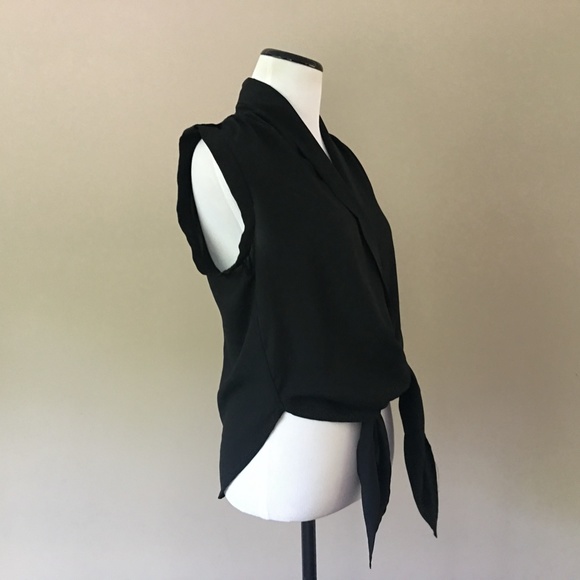 Candie’s Black Sleeveless Waist Tie Blouse - Size S - Picture 6 of 8